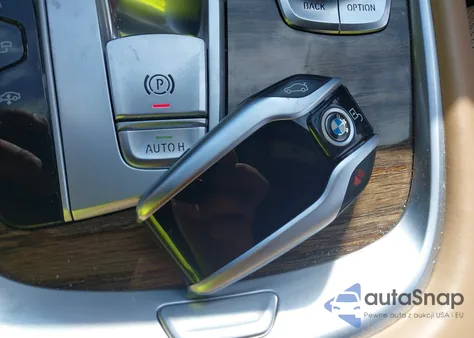 2017 BMW 740I from USA, damaged, VIN WBA7E2C53HG739382